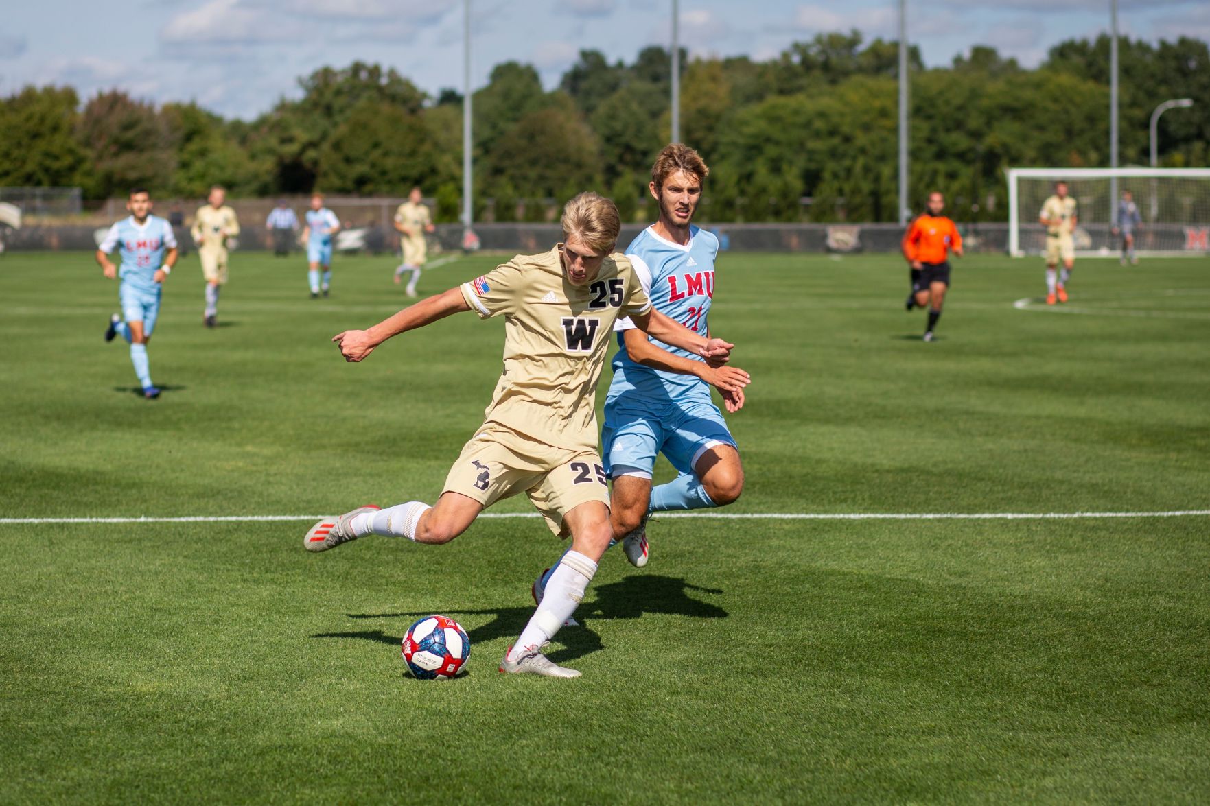 Men's soccer continues to roll against Bowling Green